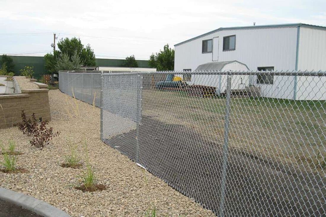 Extraordinaire Fence - Commercial Chain Link install in Sioux Falls