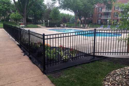Extraordinaire Fence - Ornamental Iron install 2 in Sioux Falls