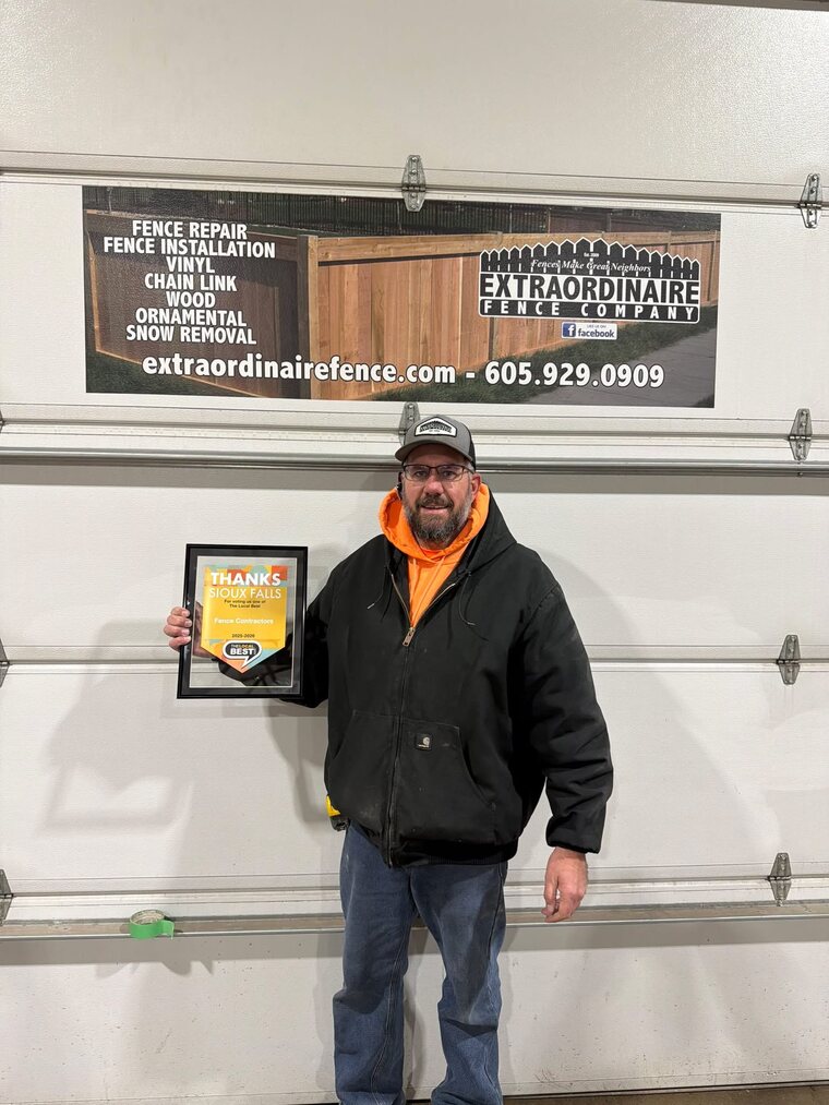 Extraordinaire Fence with The Local Best award in Sioux Falls